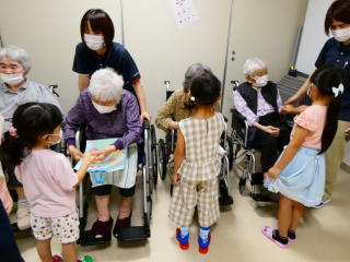 �͂܂������K��i����Ԍ𗬁j