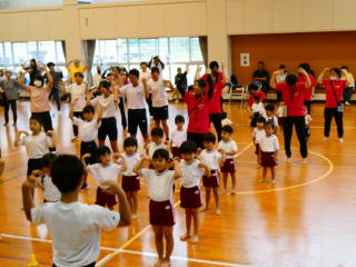 �����n��R�~�E�����������^����