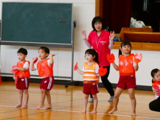 �����n��R�~�E�����������^����