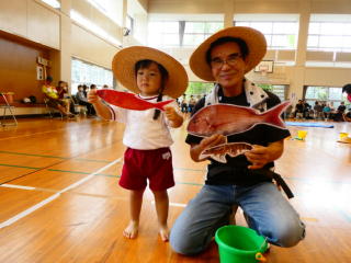 �����n��R�~�E�����������^����