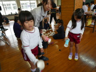 �������w�Z�Ƃ̌𗬊w�K