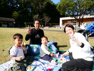 �e�q����