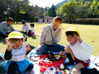 �e�q����